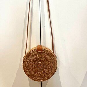Vintage Woven Wicker Cross Body Circle Bag